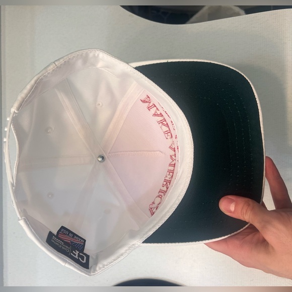 Donald Trump Cali-Fame Official Exclusive Victory Hat Limited Edition MAGA Hat - Picture 5 of 6